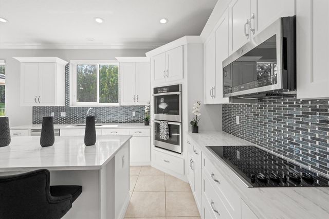 11158 Mainsail Court, Wellington, FL 33449