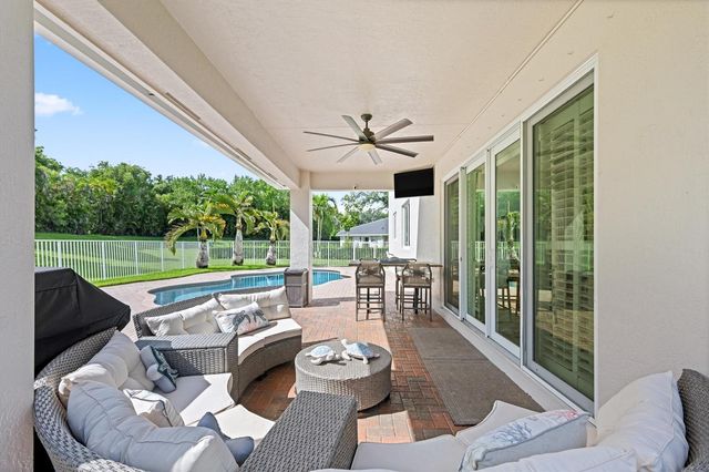 11158 Mainsail Court, Wellington, FL 33449