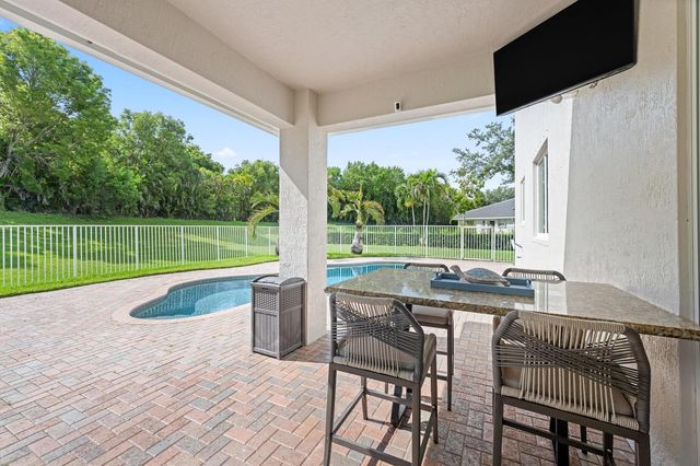 11158 Mainsail Court, Wellington, FL 33449