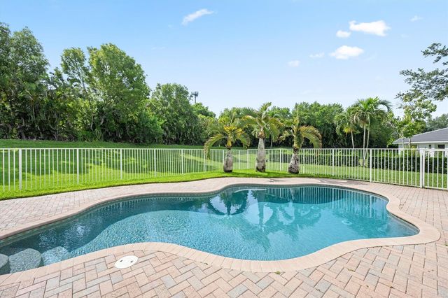 11158 Mainsail Court, Wellington, FL 33449