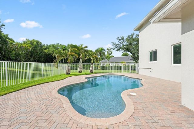 11158 Mainsail Court, Wellington, FL 33449