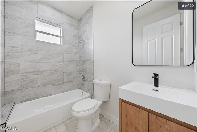 2719 42nd ST W, Lehigh Acres, FL 33971