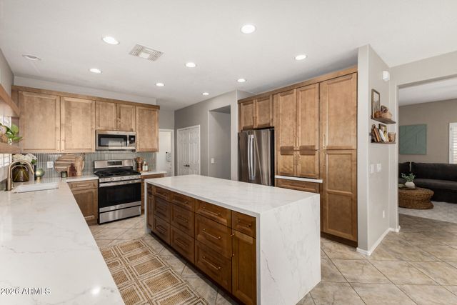 3432 W STEINBECK Drive, Anthem, AZ 85086