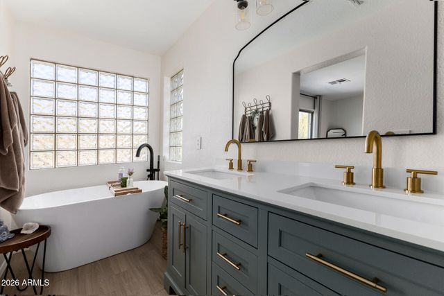 3432 W STEINBECK Drive, Anthem, AZ 85086