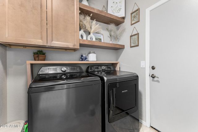 3432 W STEINBECK Drive, Anthem, AZ 85086