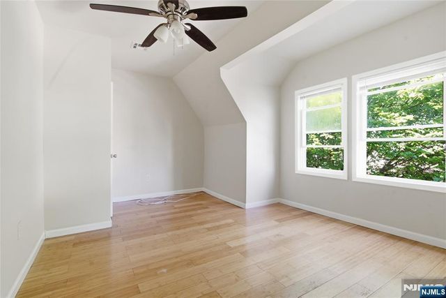 26-28 Seymour Avenue 3, Newark, NJ 07108