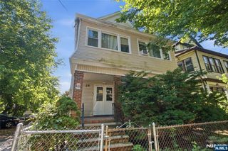 26-28 Seymour Avenue 3, Newark, NJ 07108
