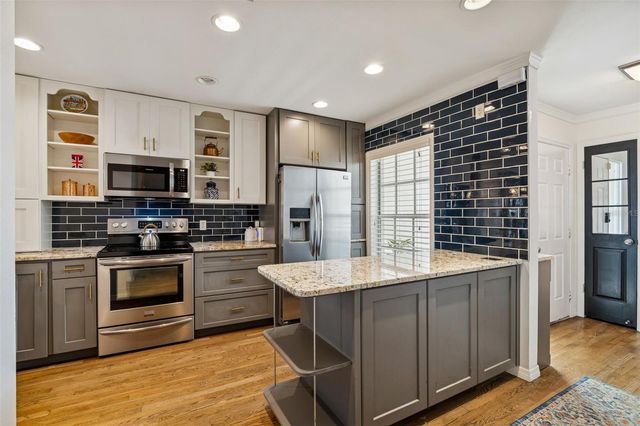 5220 S RUSSELL STREET 36, Tampa, FL 33611