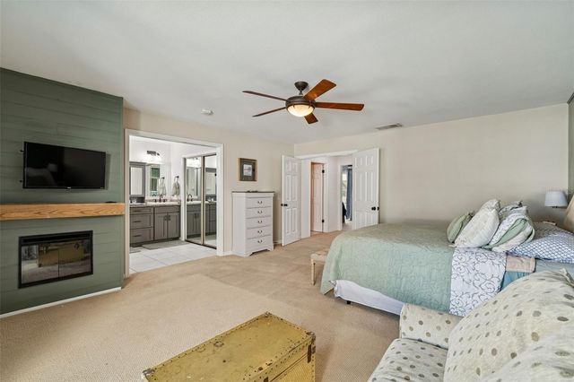 5220 S RUSSELL STREET 36, Tampa, FL 33611