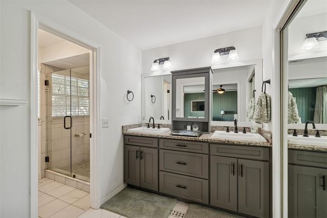 5220 S RUSSELL STREET 36, Tampa, FL 33611