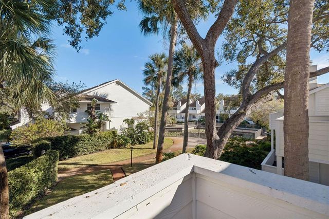 5220 S RUSSELL STREET 36, Tampa, FL 33611