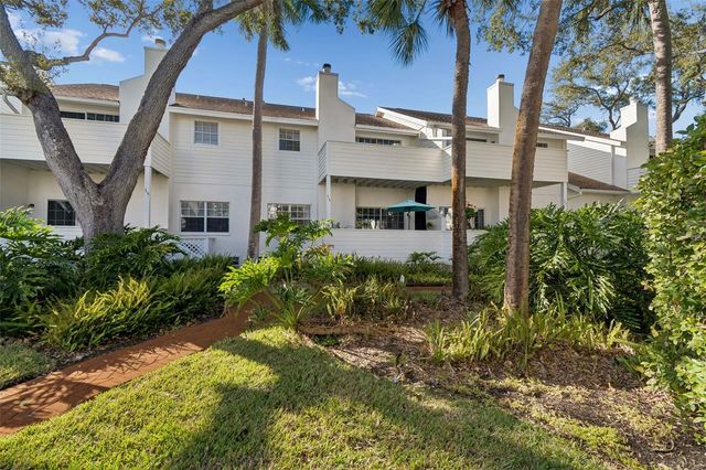 5220 S RUSSELL STREET 36, Tampa, FL 33611