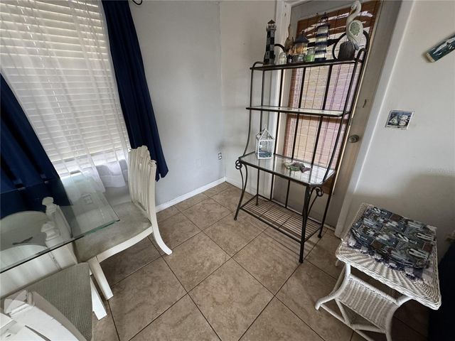 40 W COWLES STREET B, Englewood, FL 34223