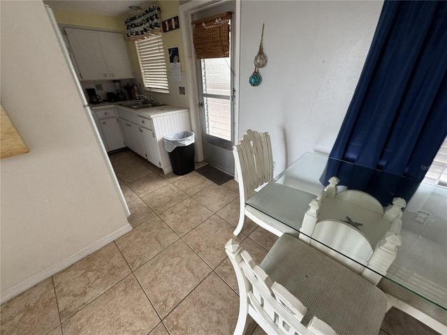 40 W COWLES STREET B, Englewood, FL 34223