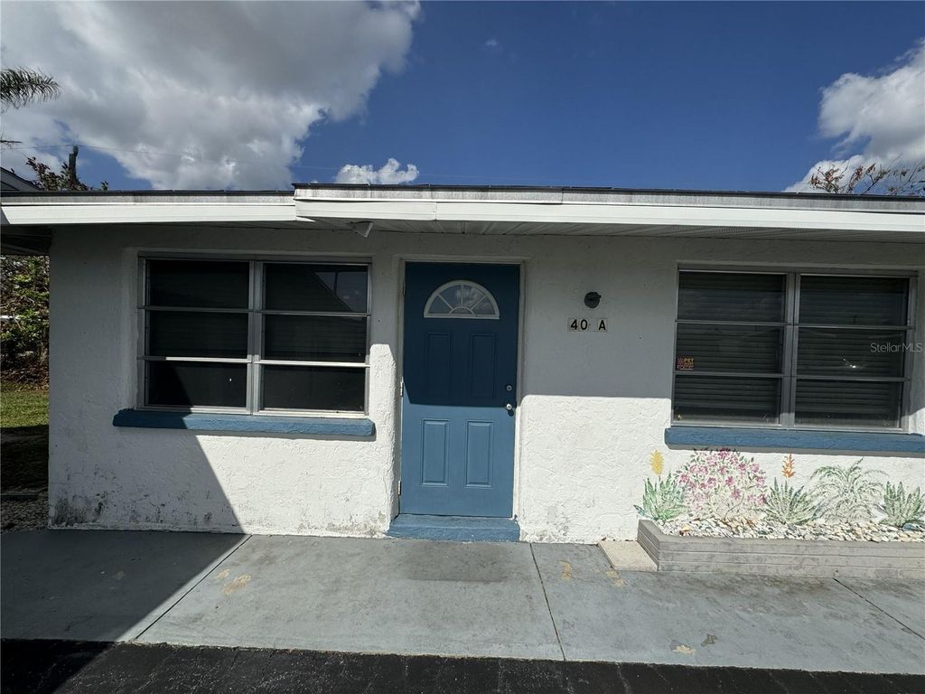 40 W COWLES STREET B, Englewood, FL 34223