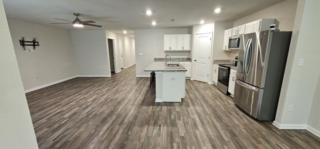 460 Riverwalk Circle, Freeport, FL 32439