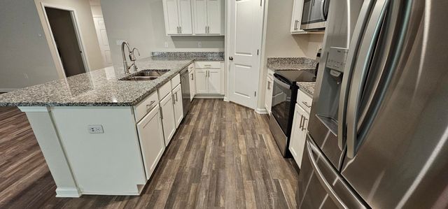 460 Riverwalk Circle, Freeport, FL 32439