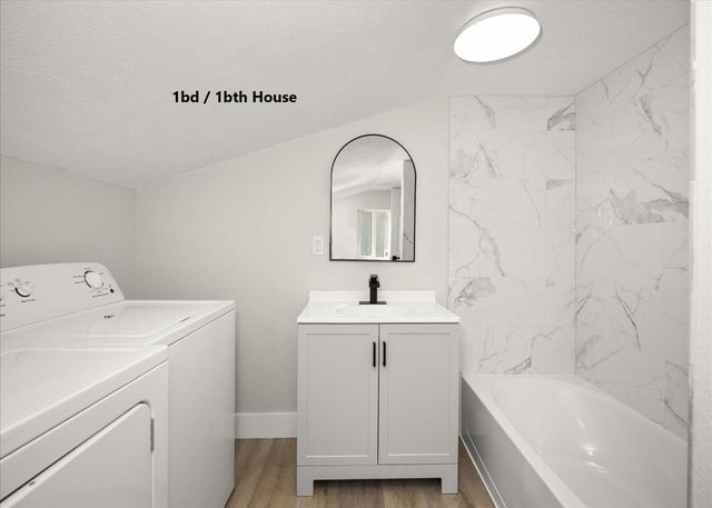 2515 W Dean Ave, Spokane, WA 99201