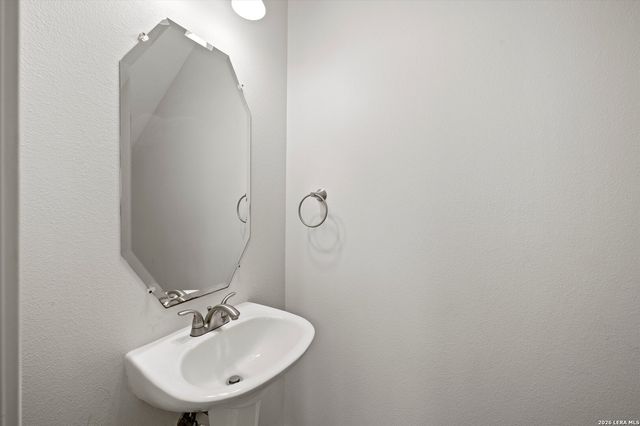 6736 Terra Rye, San Antonio, TX 78240