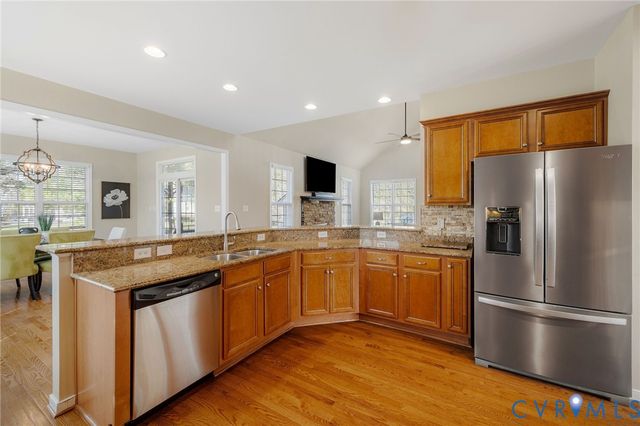 1686 Centerville Parke Ln, Manakin Sabot, VA 23103