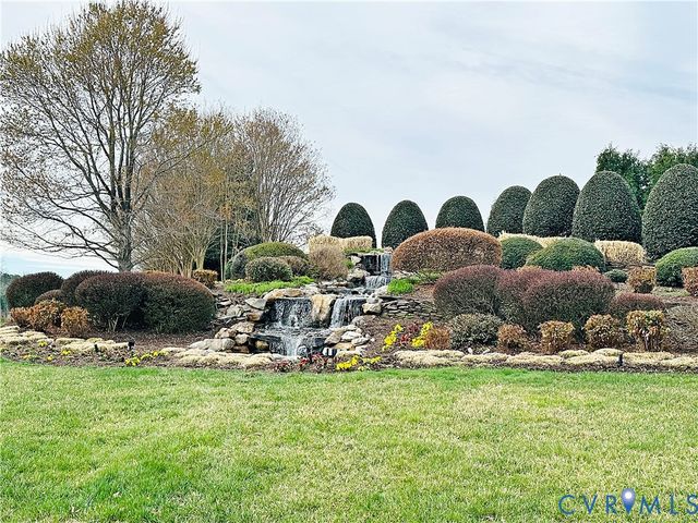 1686 Centerville Parke Ln, Manakin Sabot, VA 23103