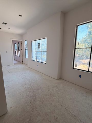 4727 Waring Street, Houston, TX 77027
