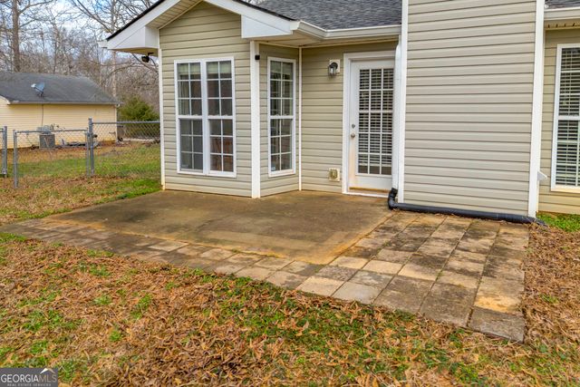 304 Seminole Circle, Statham, GA 30666