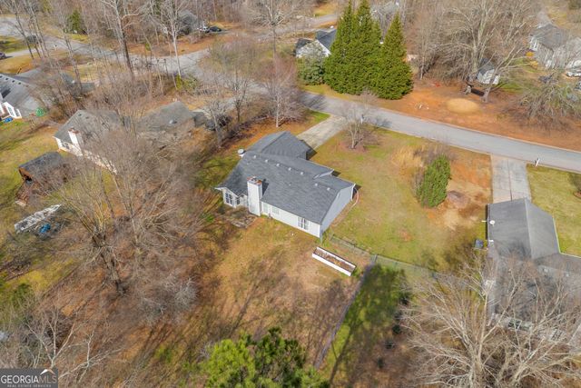 304 Seminole Circle, Statham, GA 30666