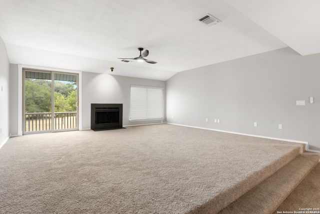 5155 EAGLE CLAW DR, Bulverde, TX 78163