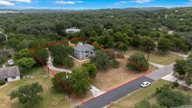 5155 EAGLE CLAW DR, Bulverde, TX 78163