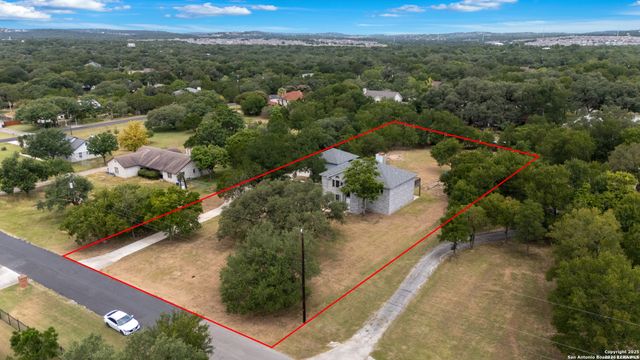 5155 EAGLE CLAW DR, Bulverde, TX 78163