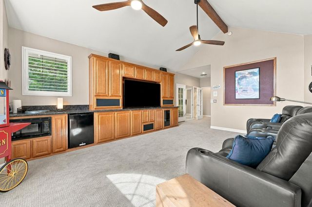 8455 Wood Thrush Way, Granite Bay, CA 95746