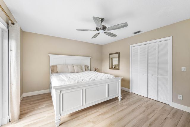 144 Cordoba Circle, Royal Palm Beach, FL 33411