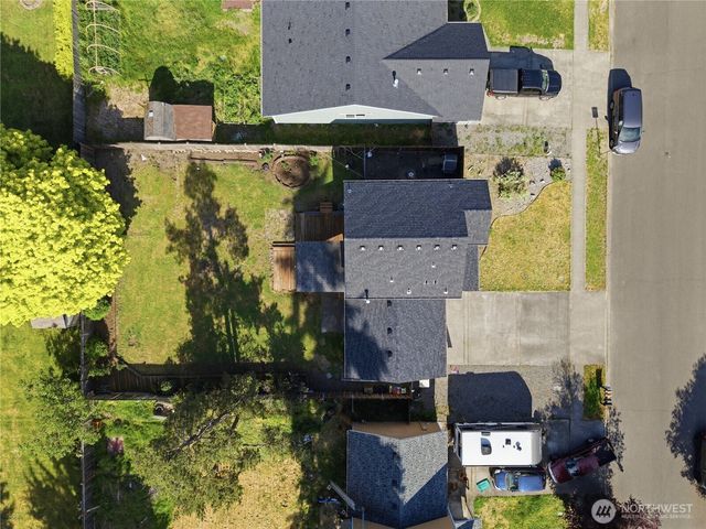 15942 SE Quail Meadows Court SE, Yelm, WA 98597