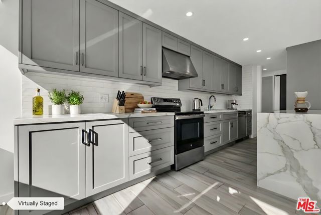 1155 N La Cienega Boulevard 1106, West Hollywood, CA 90069