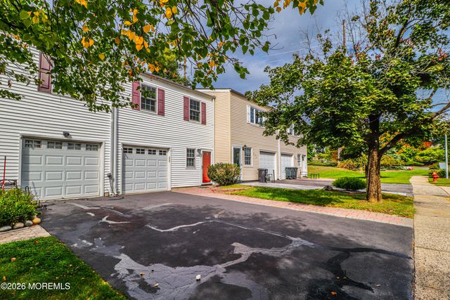 604 Randall Way, Aberdeen, NJ 07747