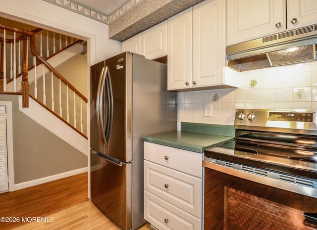 604 Randall Way, Aberdeen, NJ 07747