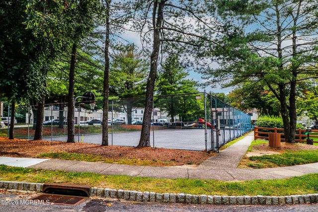 604 Randall Way, Aberdeen, NJ 07747