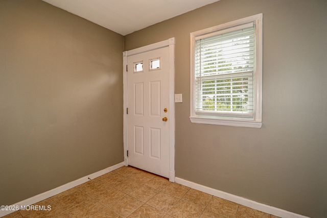 604 Randall Way, Aberdeen, NJ 07747