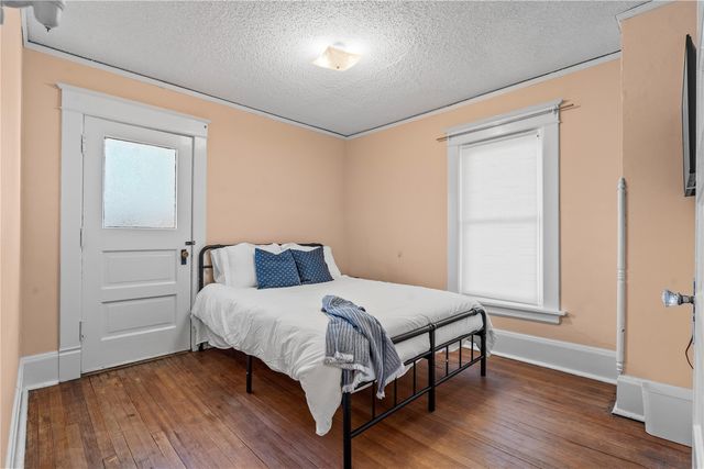 1720 2nd Avenue SE, Cedar Rapids, IA 52403