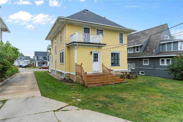 1720 2nd Avenue SE, Cedar Rapids, IA 52403