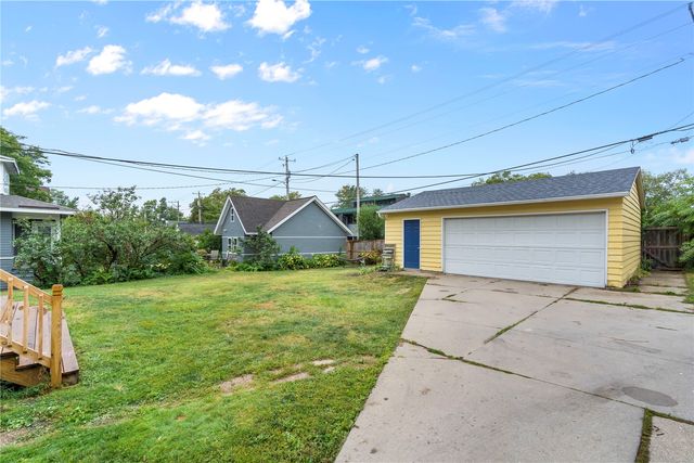 1720 2nd Avenue SE, Cedar Rapids, IA 52403