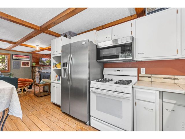 21 Breezewood Ln, Black Hawk, CO 80422