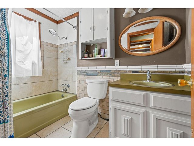 21 Breezewood Ln, Black Hawk, CO 80422