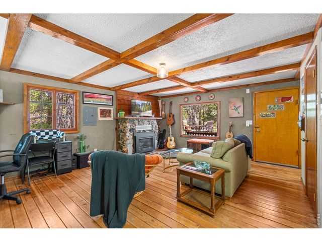 21 Breezewood Ln, Black Hawk, CO 80422