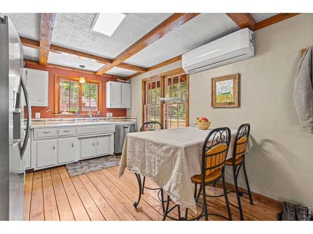 21 Breezewood Ln, Black Hawk, CO 80422