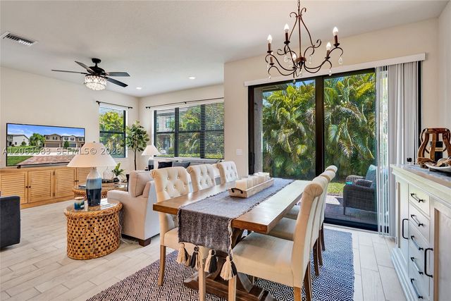 8193 Cinch Way, Lake Worth, FL 33467