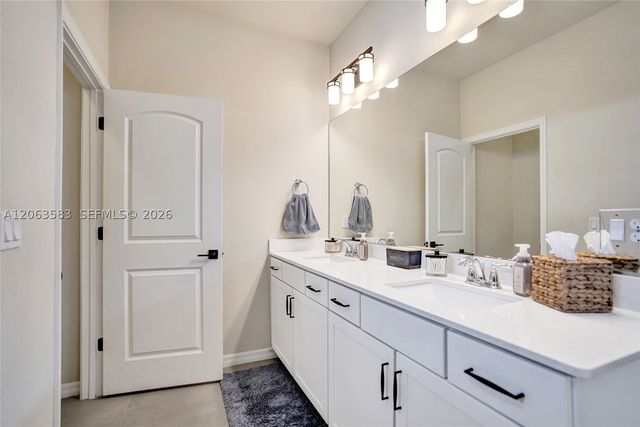 8193 Cinch Way, Lake Worth, FL 33467