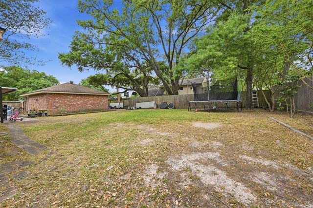 11503 Chetman Drive, Houston, TX 77065