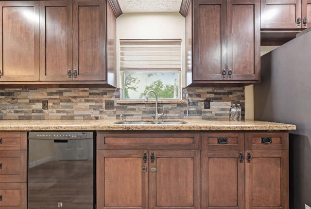 11503 Chetman Drive, Houston, TX 77065